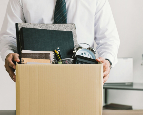 Outplacementtraject bij beëindigingsovereenkomst wanneer belast