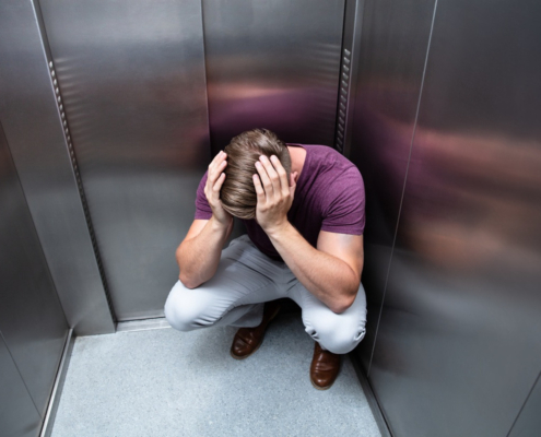 Vastzitten in lift leidt tot naheffing overdrachtsbelasting